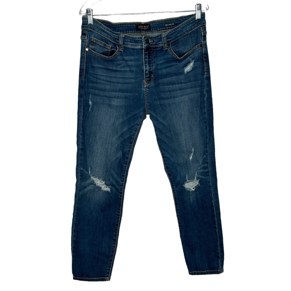Judy Blue Distressed Relaxed Fit Jeans